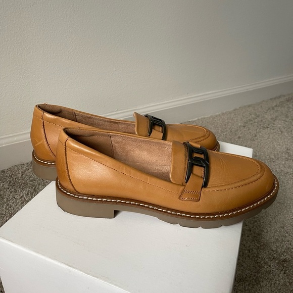 Rockport Women's Kacey Chain Loafers Elegant Tan Career Comfy Bussines Size 8.5 - Picture 5 of 10